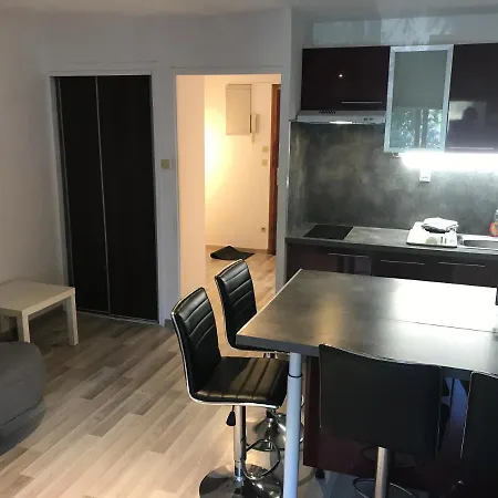 Appartamento Beau Studio Pin Rolland Plage Wifi Climatise *